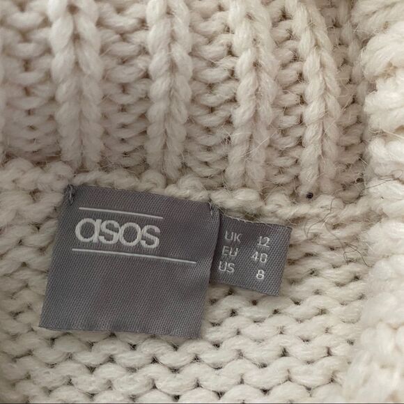 ASOS cream off the shoulders sweater 8 - Picture 5 of 6